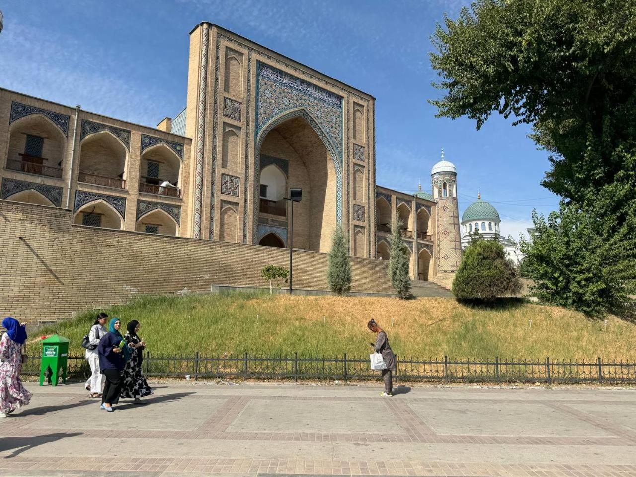 Abay Street- Tashkent City Center ภายนอก รูปภาพ