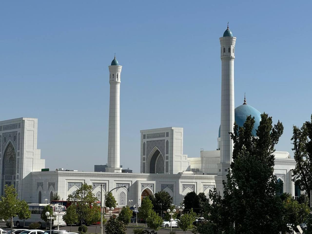 Abay Street- Tashkent City Center ภายนอก รูปภาพ